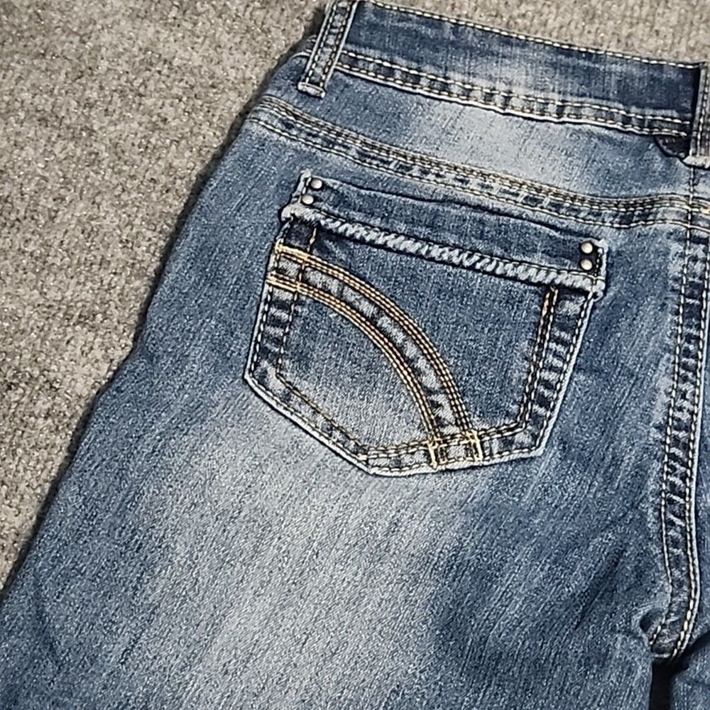 1st Kiss Denim Capri Jeans Womens Juniors Size 5 Blue Cropped Pockets Casual - Picture 4 of 14